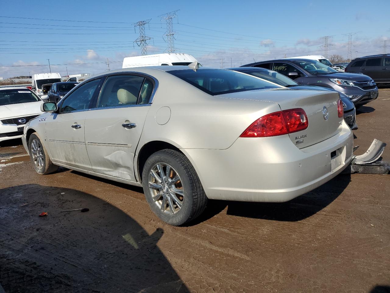 2009 Buick Lucerne - Image 2