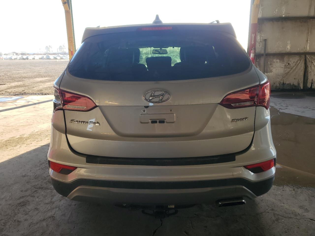 2017 Hyundai Santa Fe - Image 6