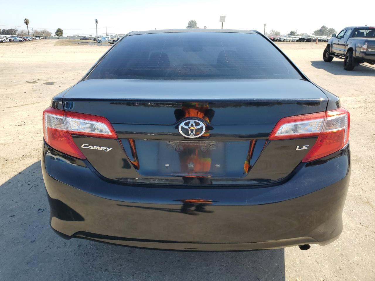 2014 Toyota Camry - Image 6