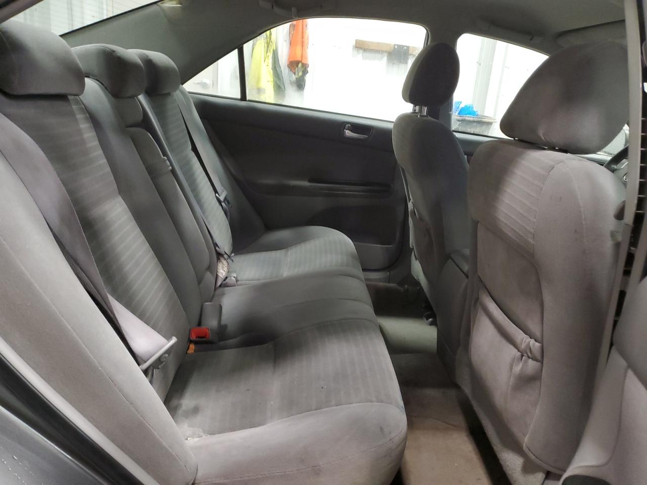 2005 Toyota Camry - Image 10