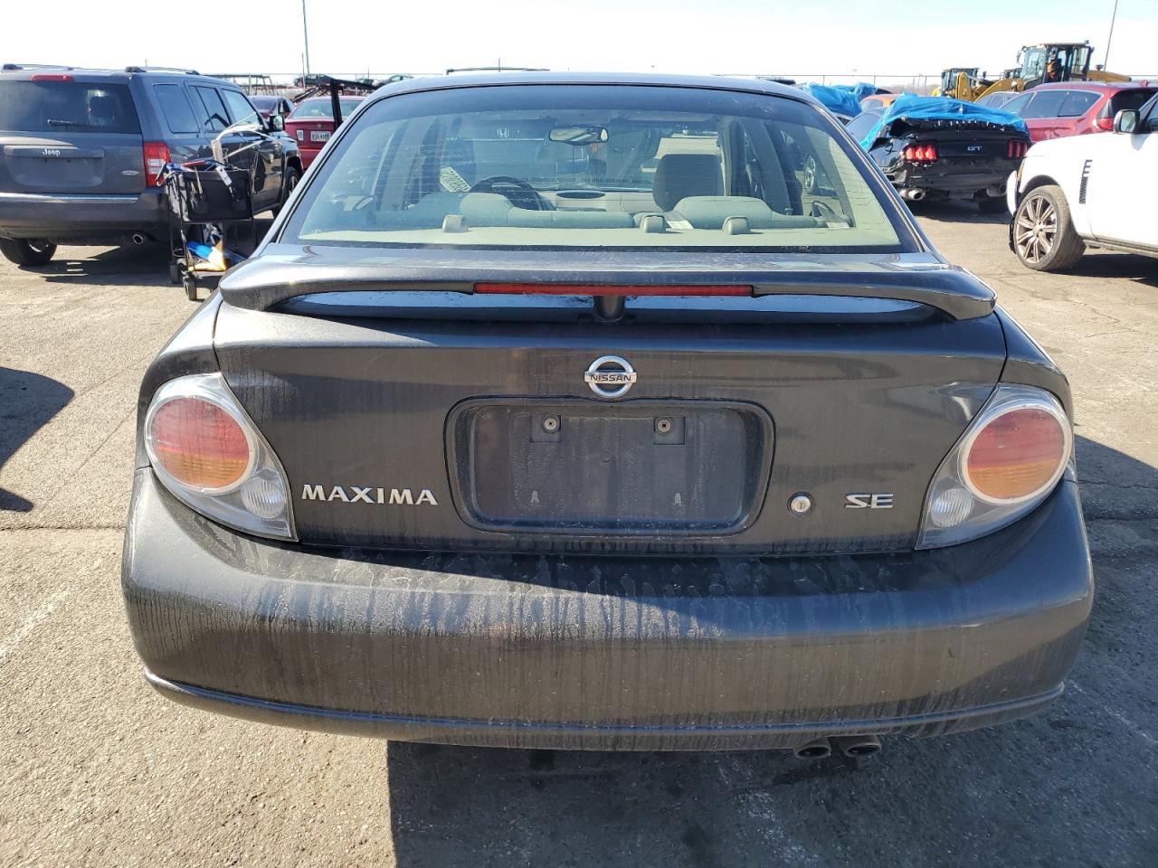 2003 Nissan Maxima - Image 6