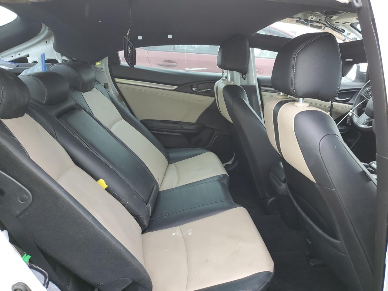 2017 Honda Civic - Image 10