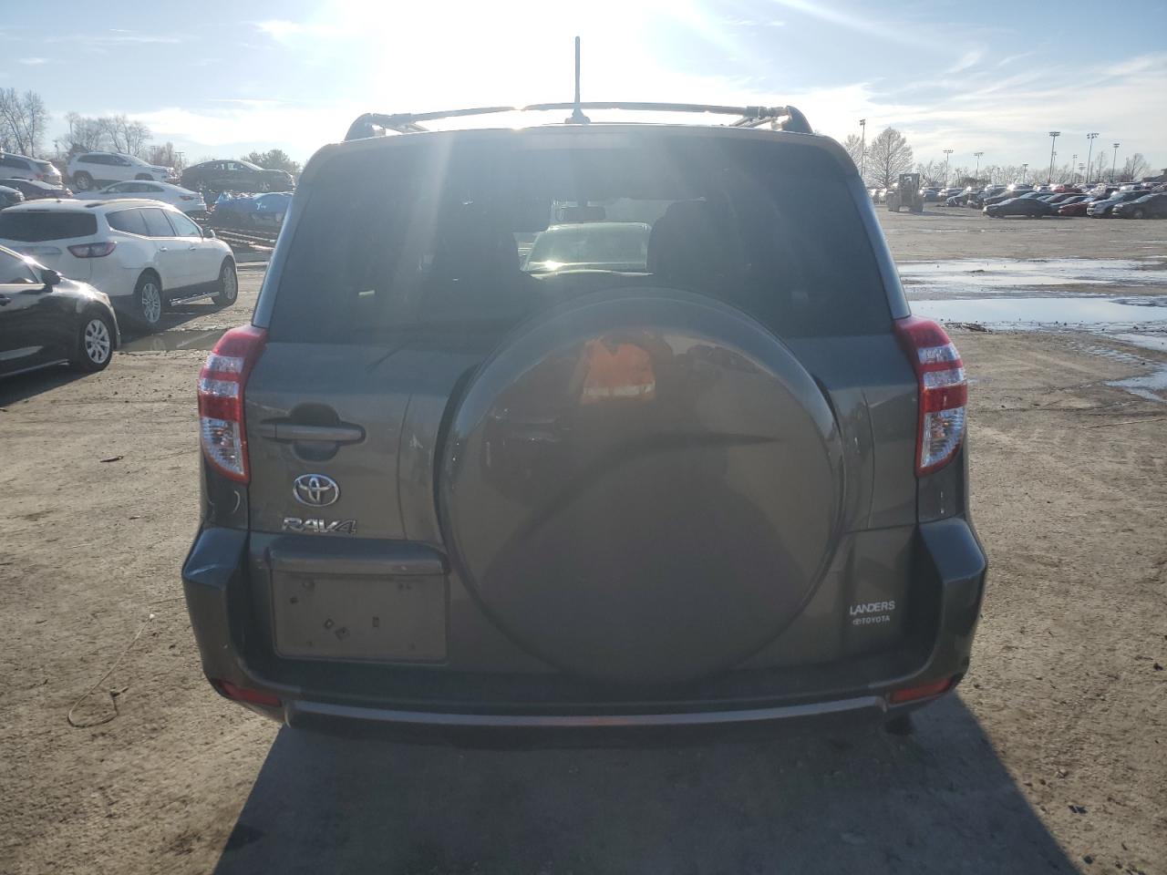 2012 Toyota RAV 4 - Image 6