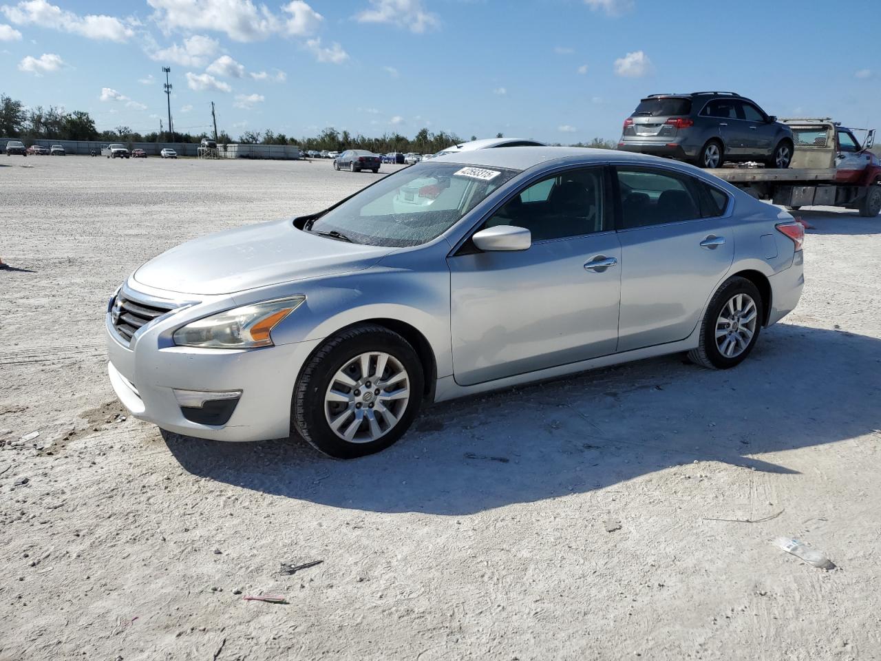 2015 Nissan Altima - Image 1