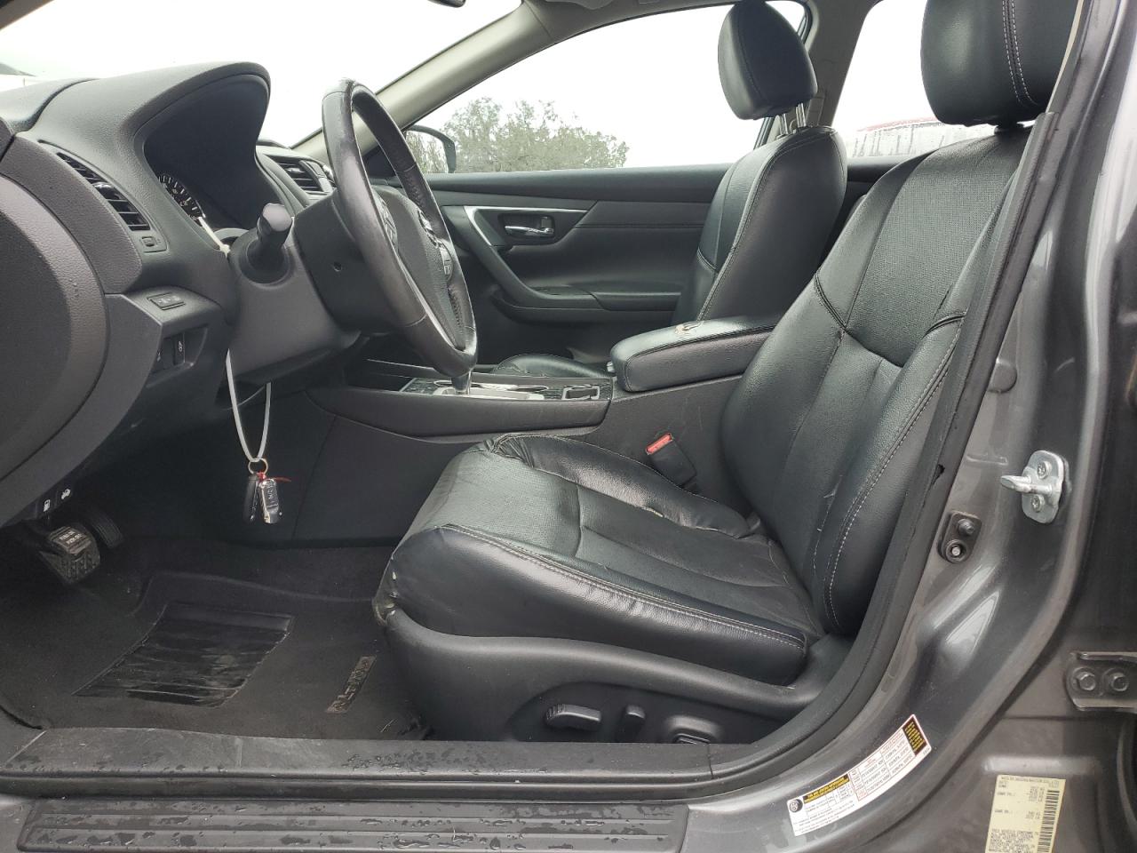 2017 Nissan Altima - Image 7
