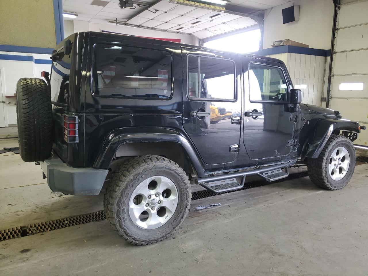 2015 Jeep Wrangler - Image 3