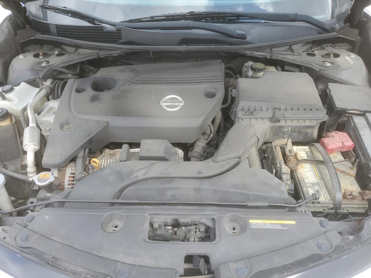 2015 Nissan Altima - Image 13