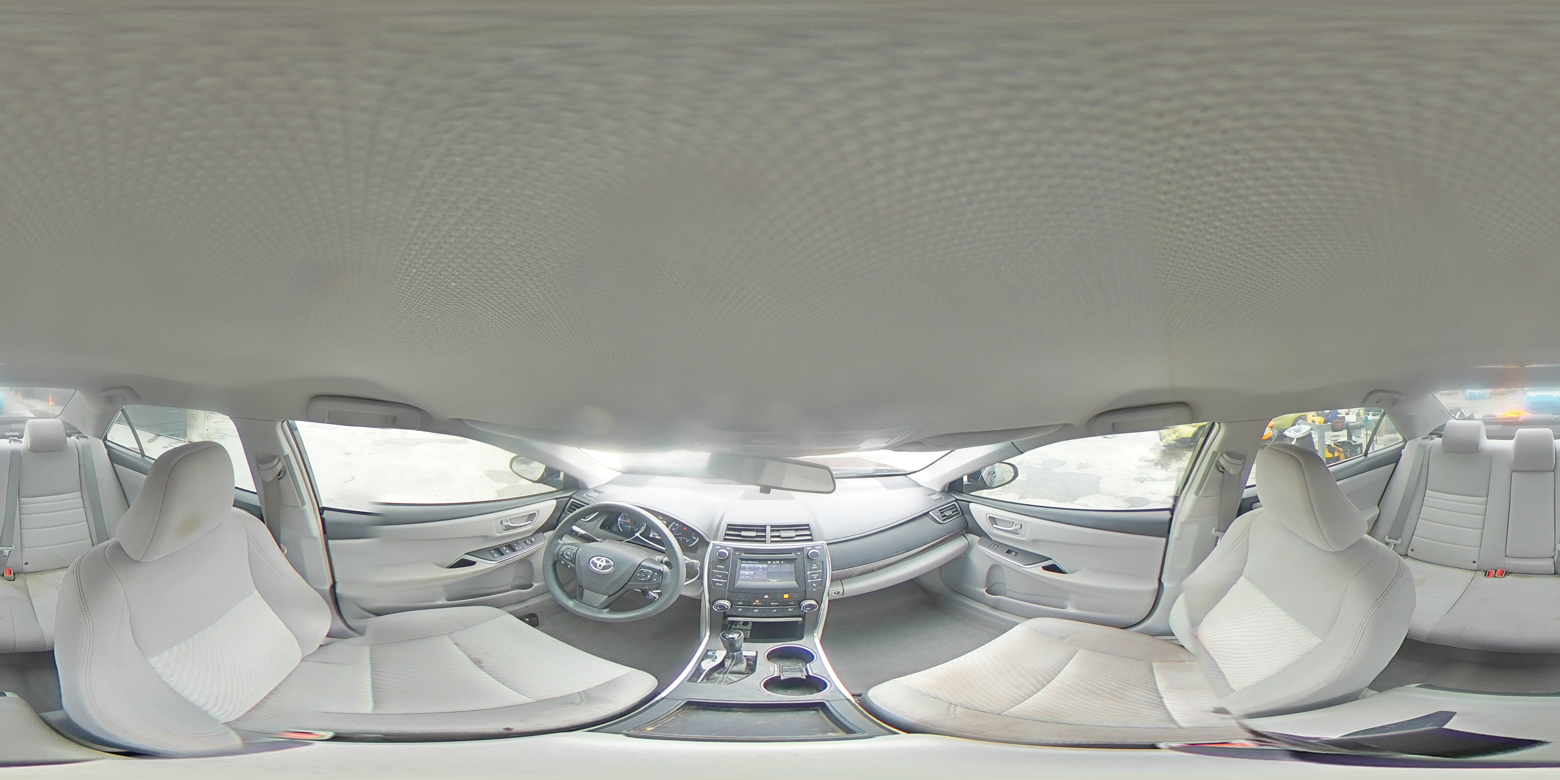 2017 Toyota Camry - Image 15