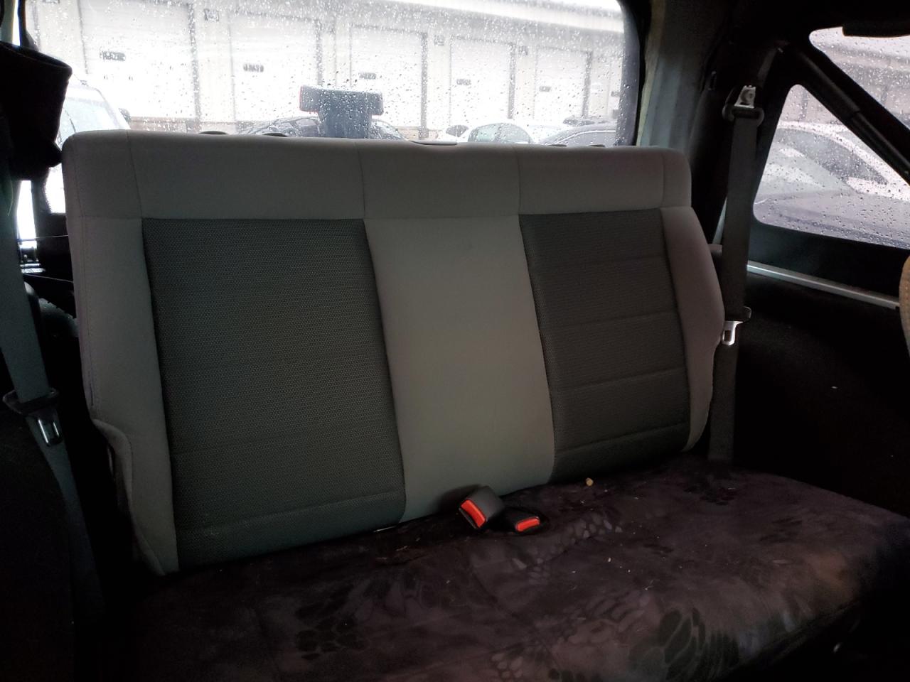 2010 Jeep Wrangler - Image 10