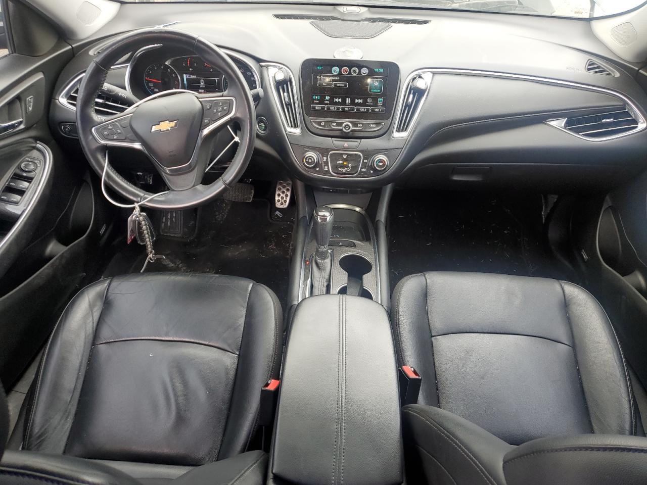 2017 Chevrolet Malibu - Image 8