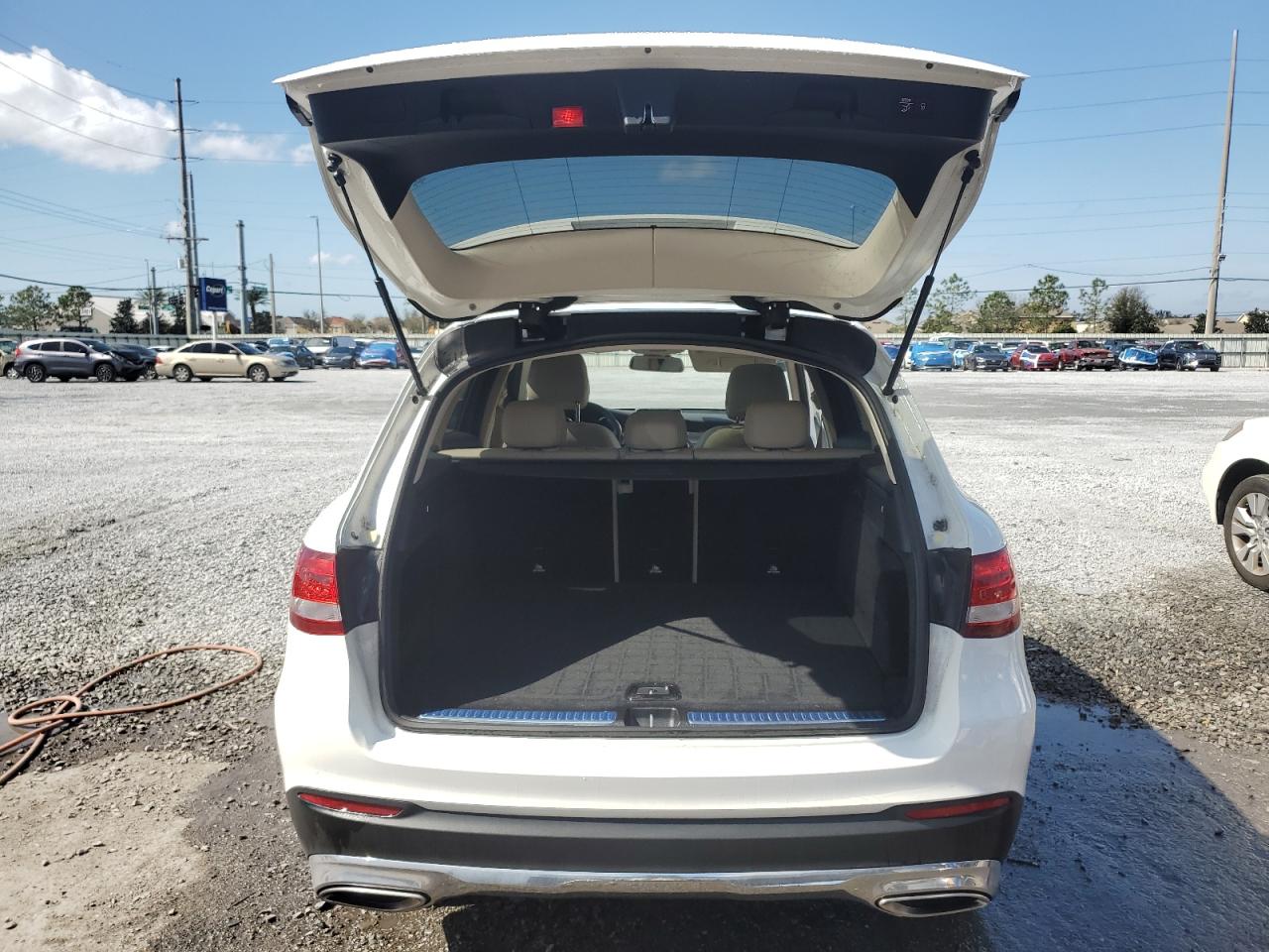 2017 Mercedes-Benz GLC - Image 6