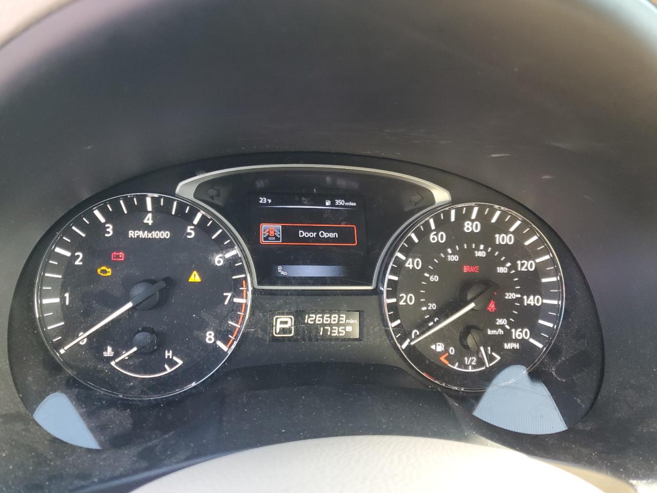 2015 Nissan Altima - Image 9