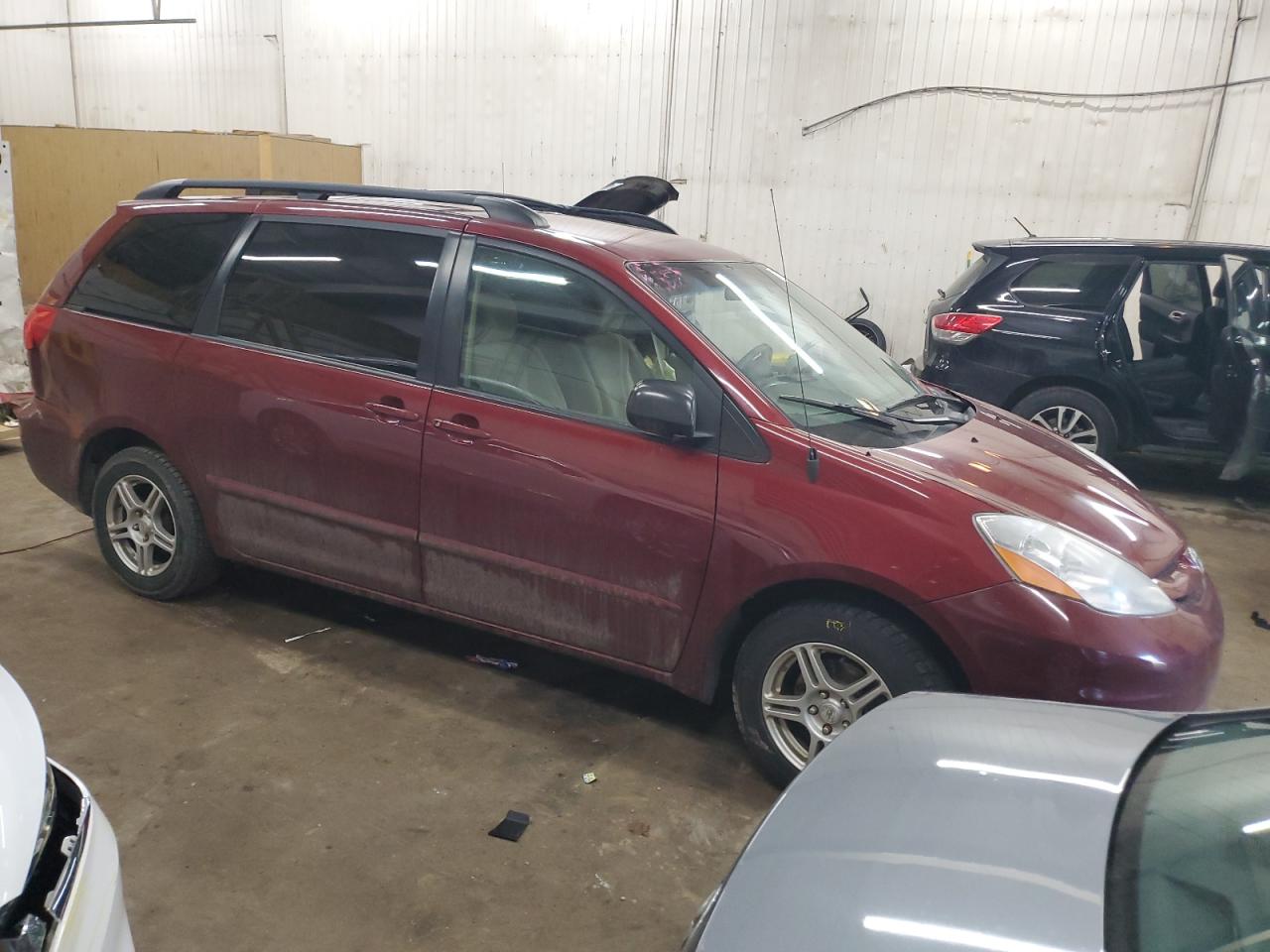 2008 Toyota Sienna - Image 4