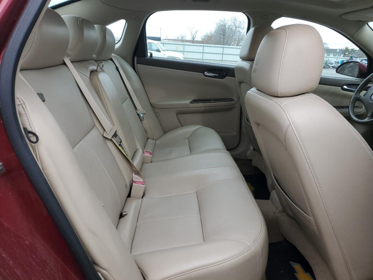 2008 Chevrolet Impala - Image 10