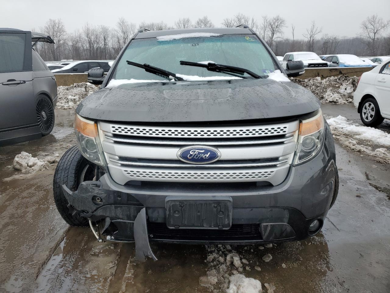 2015 Ford Explorer - Image 5