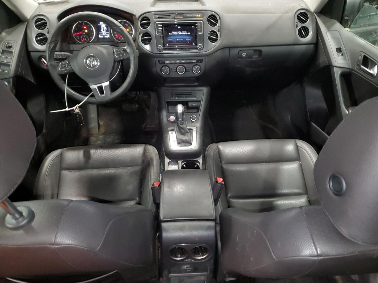 2017 Volkswagen Tiguan - Image 8