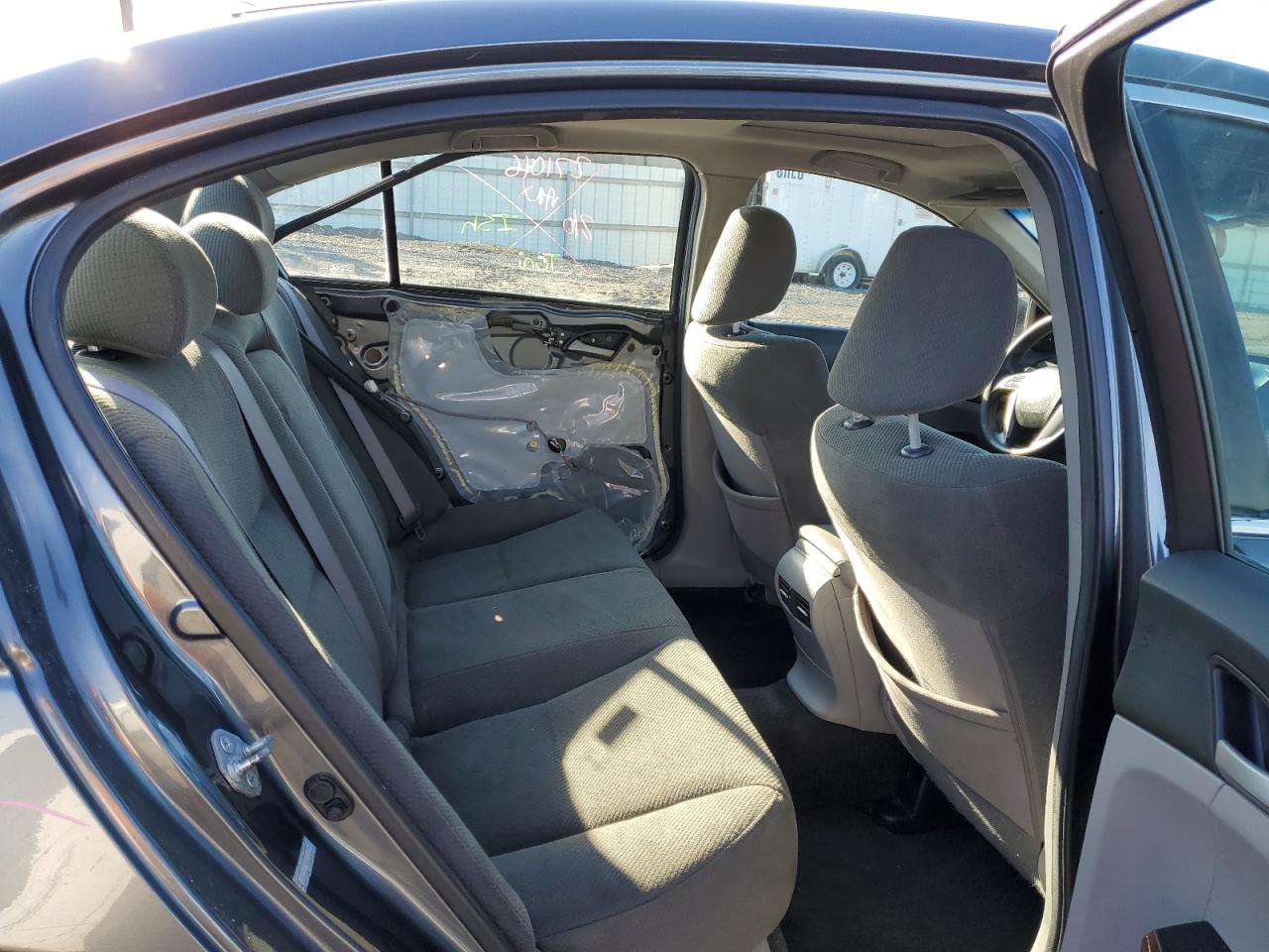 2011 Honda Accord - Image 10