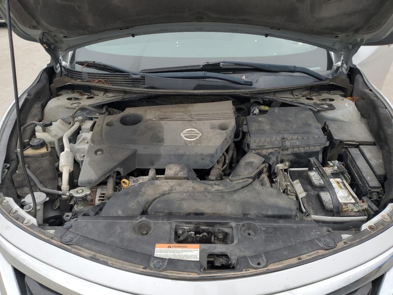 2014 Nissan Altima - Image 11