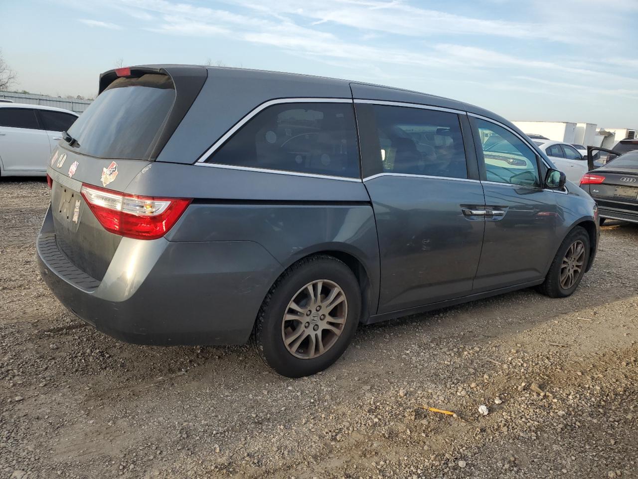 2013 Honda Odyssey - Image 3