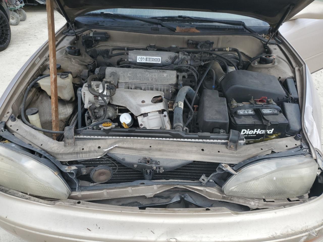 1996 Toyota Camry - Image 11