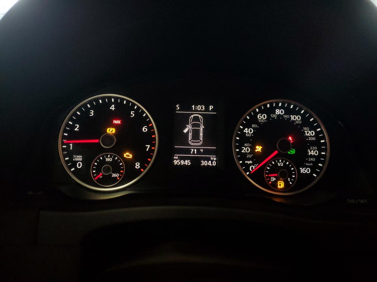 2016 Volkswagen Tiguan - Image 9
