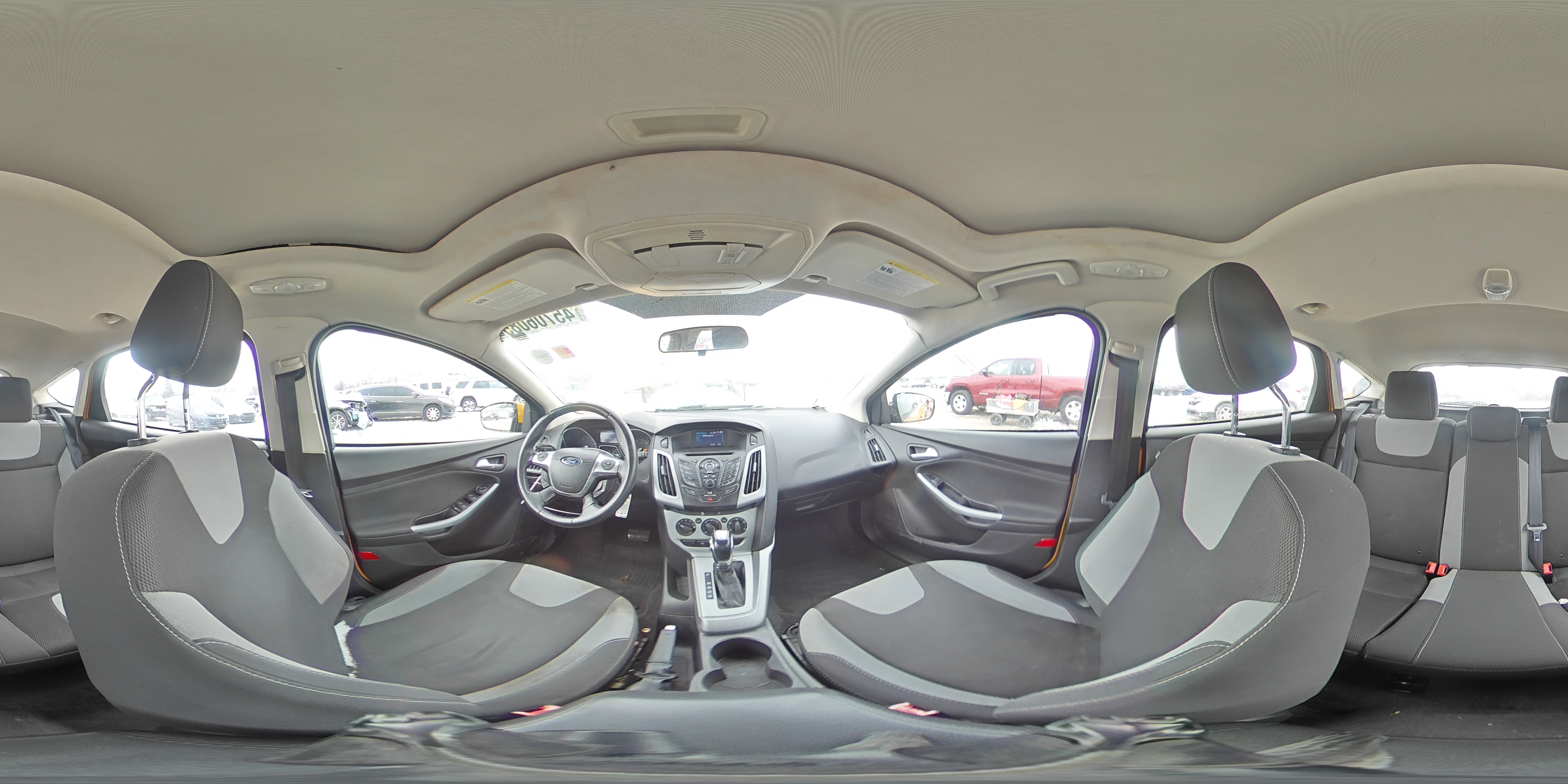2012 Ford Focus - Image 13