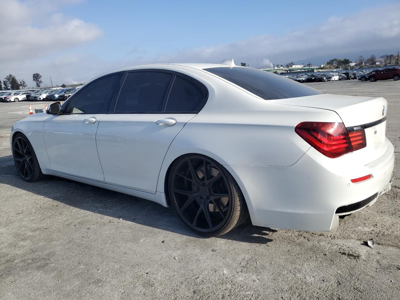 2014 BMW 7er - Image 2