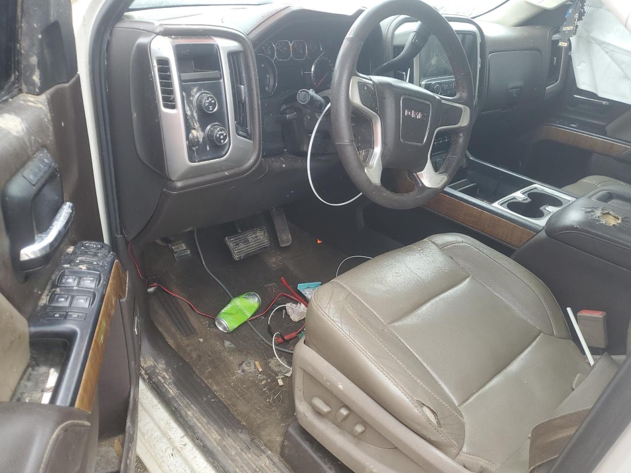 2015 GMC Sierra - Image 8