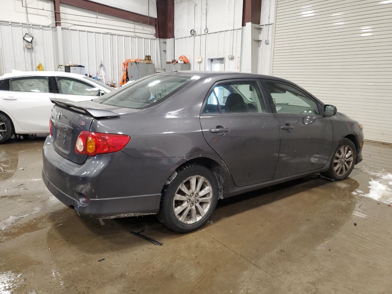 2009 Toyota Corolla - Image 3