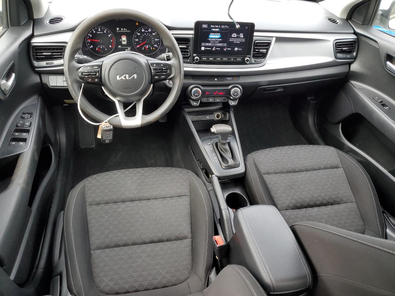 2023 Kia Rio - Image 8