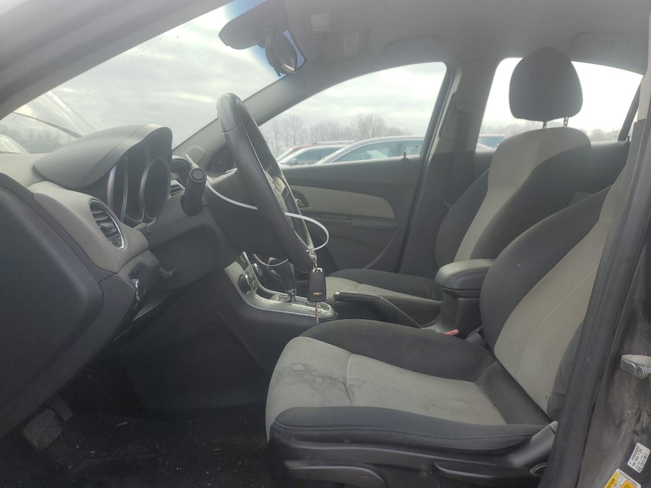 2011 Chevrolet Cruze - Image 7