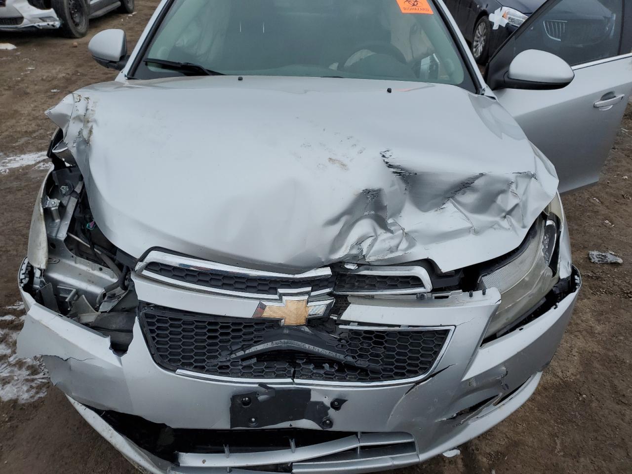 2012 Chevrolet Cruze - Image 11