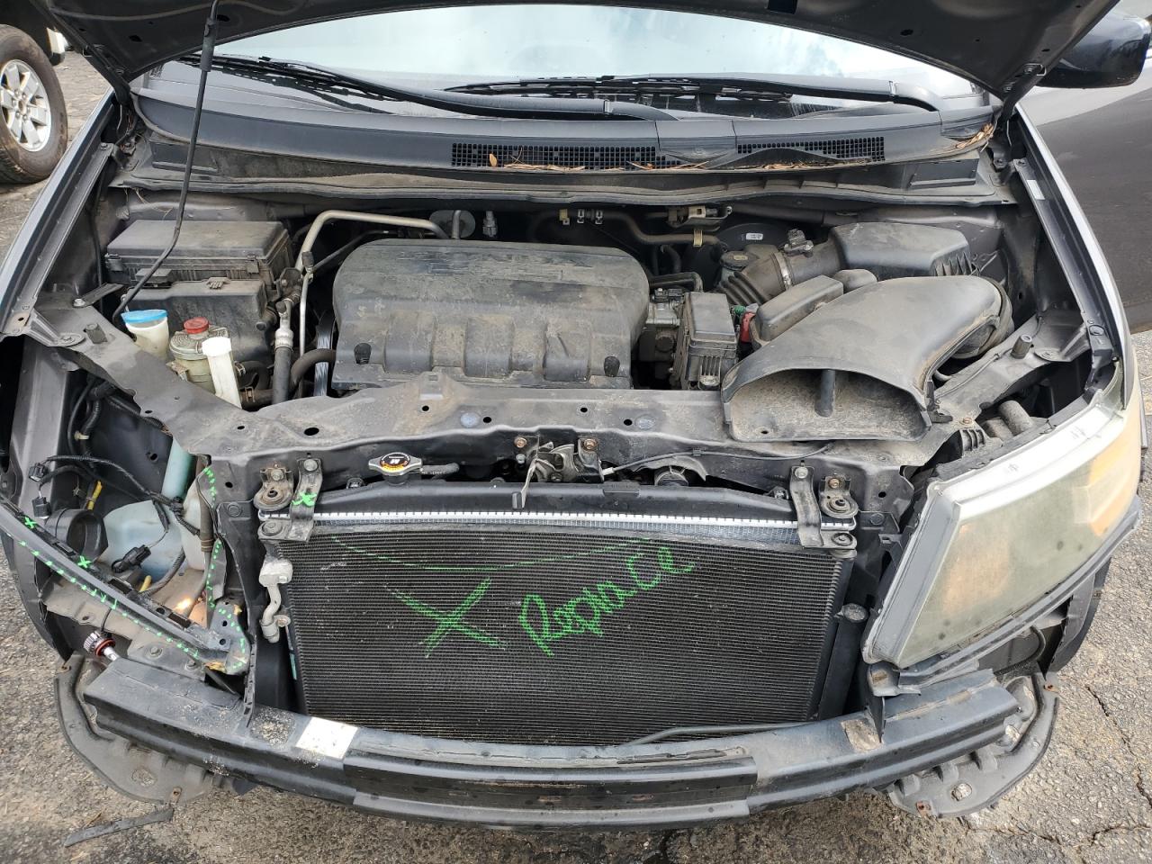 2012 Honda Odyssey - Image 12