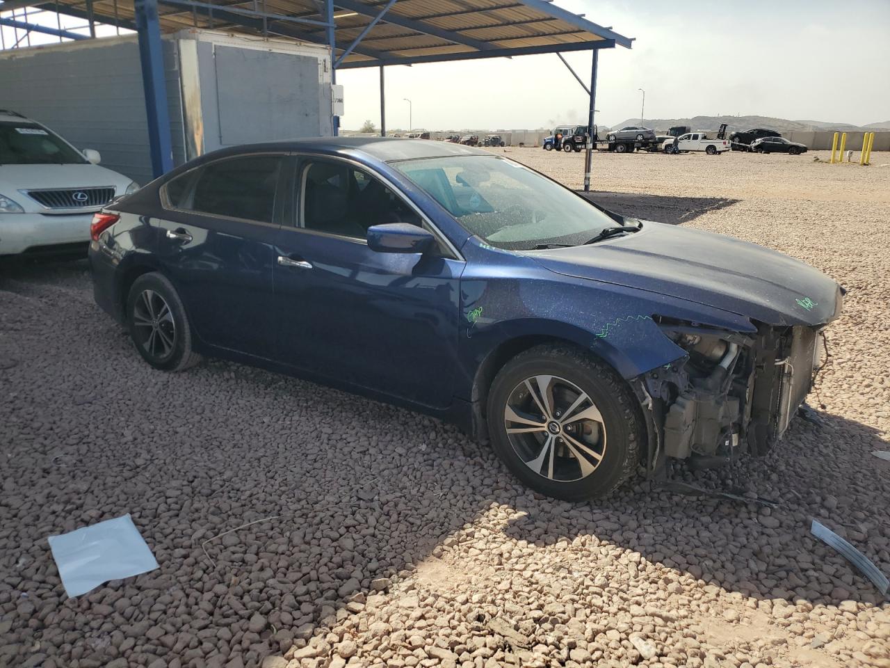 2016 Nissan Altima - Image 4