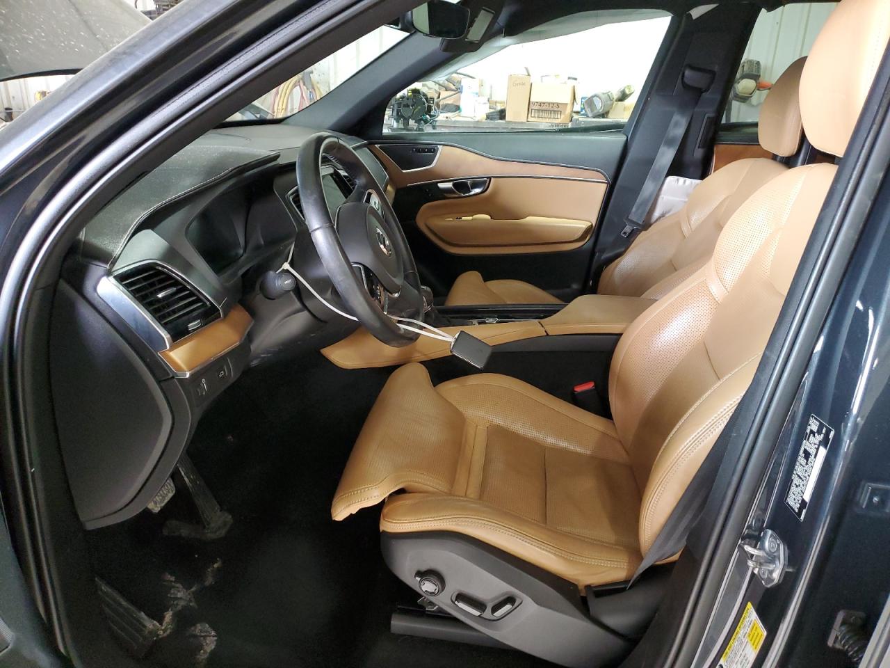 2017 Volvo XC90 - Image 7