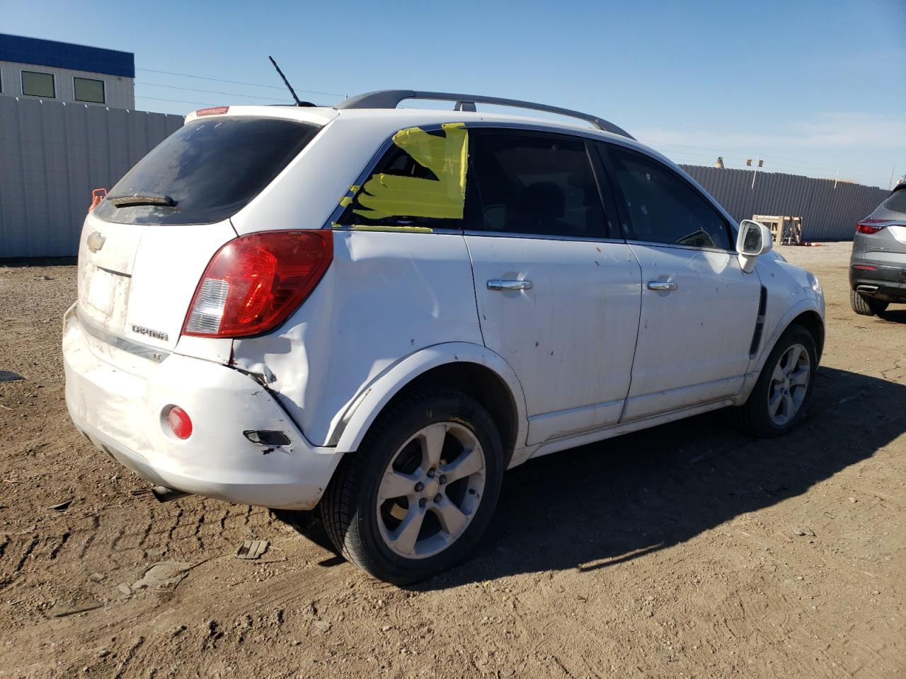 2014 Chevrolet Captiva - Image 3