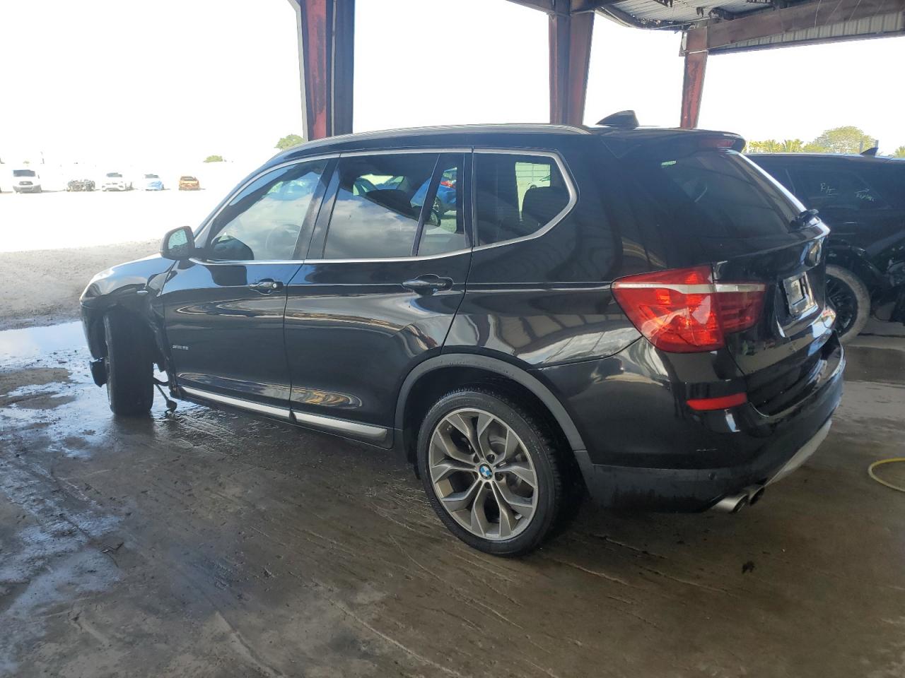 2016 BMW X3 - Image 2