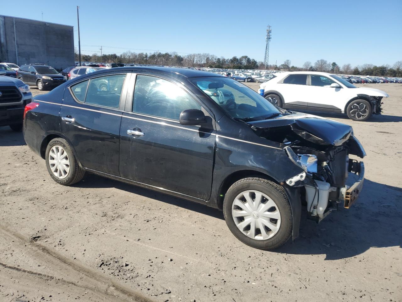2012 Nissan Versa - Image 4