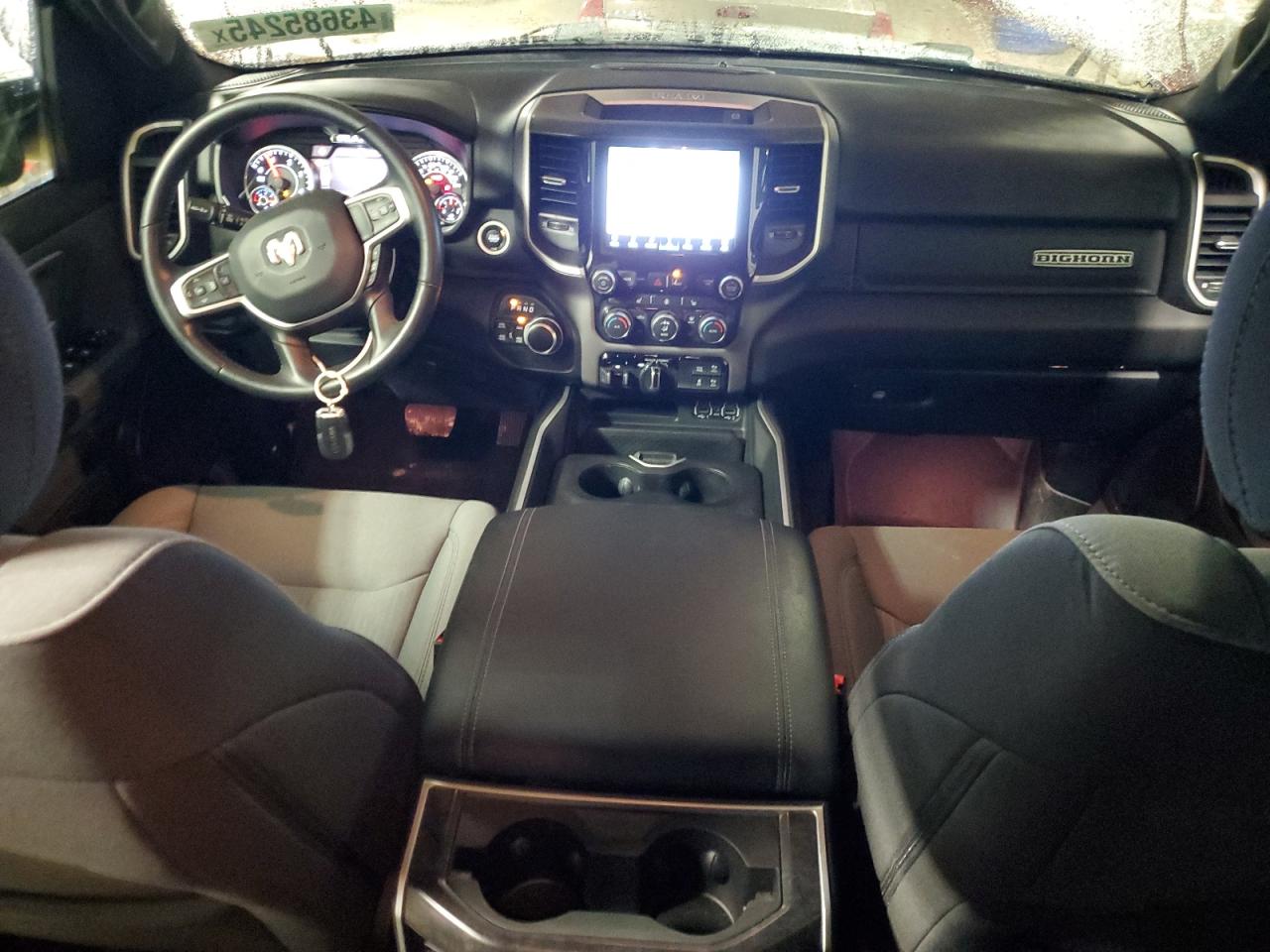 2022 RAM 1500 - Image 8