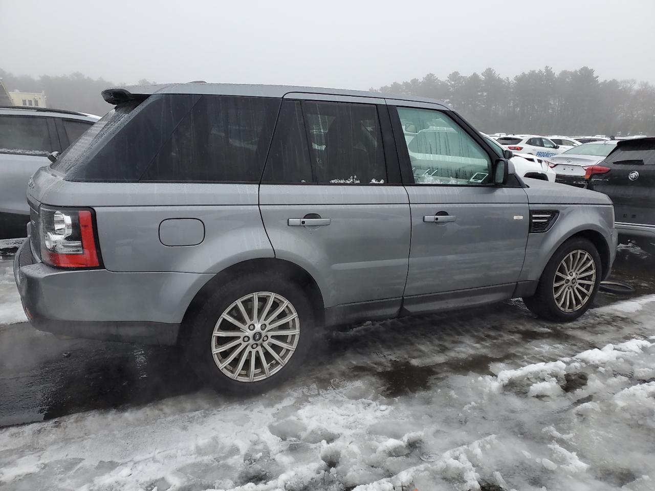2013 Land Rover Range Rover - Image 3