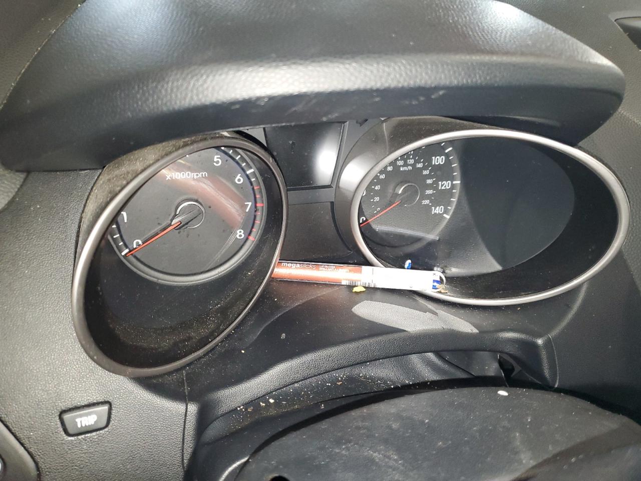 2010 Hyundai Tucson - Image 9