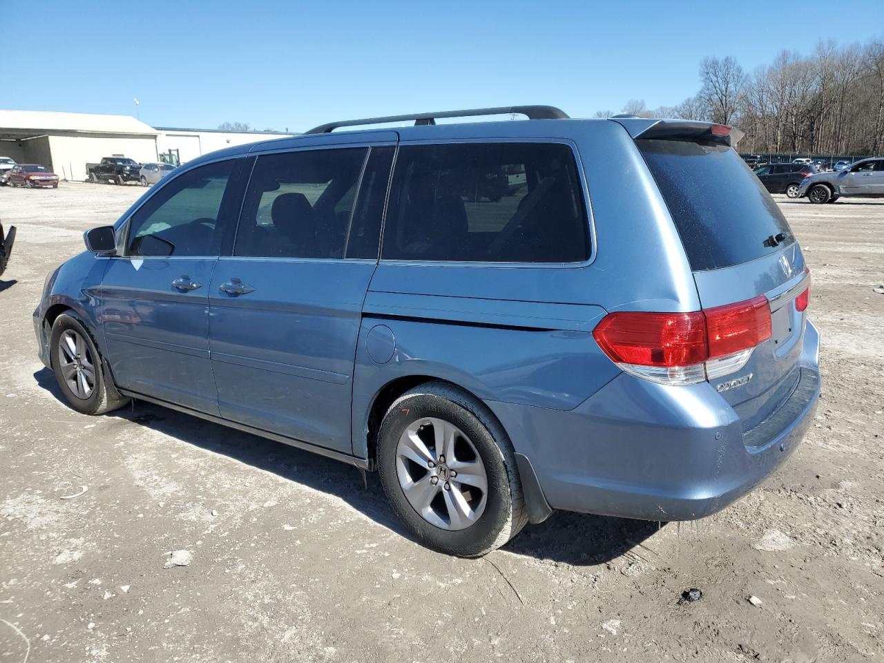 2008 Honda Odyssey - Image 2