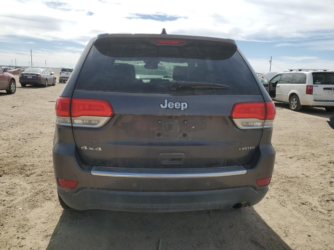2017 Jeep Grand Cherokee - Image 6