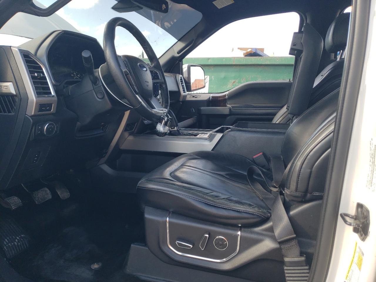 2015 Ford F-150 - Image 7