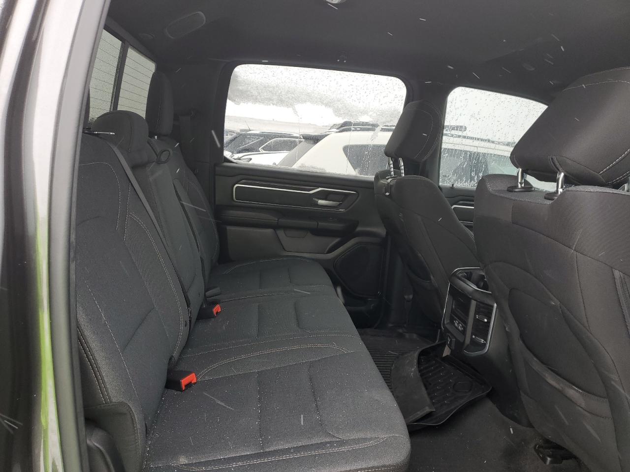 2021 RAM 1500 - Image 10