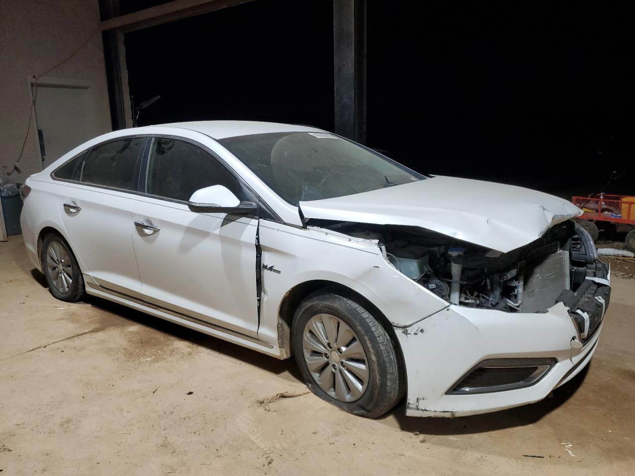 2016 Hyundai Sonata - Image 4