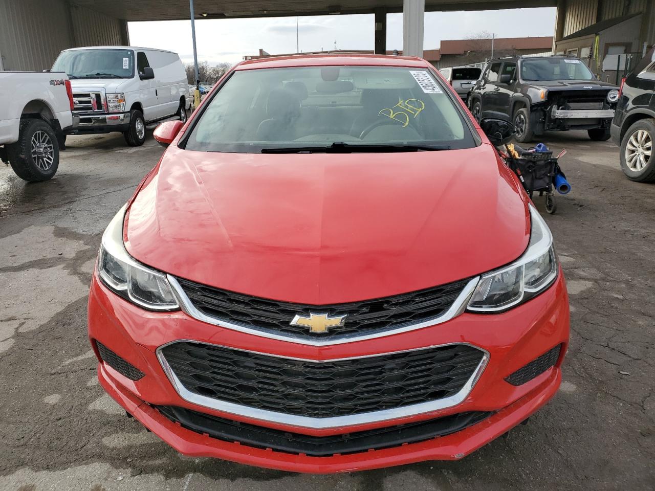 2018 Chevrolet Cruze - Image 5
