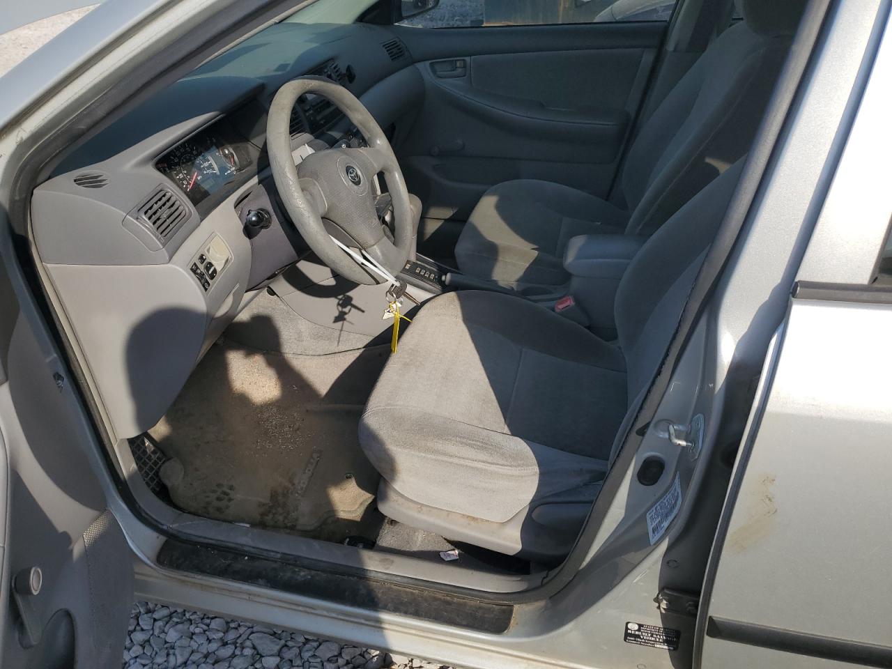 2004 Toyota Corolla - Image 7