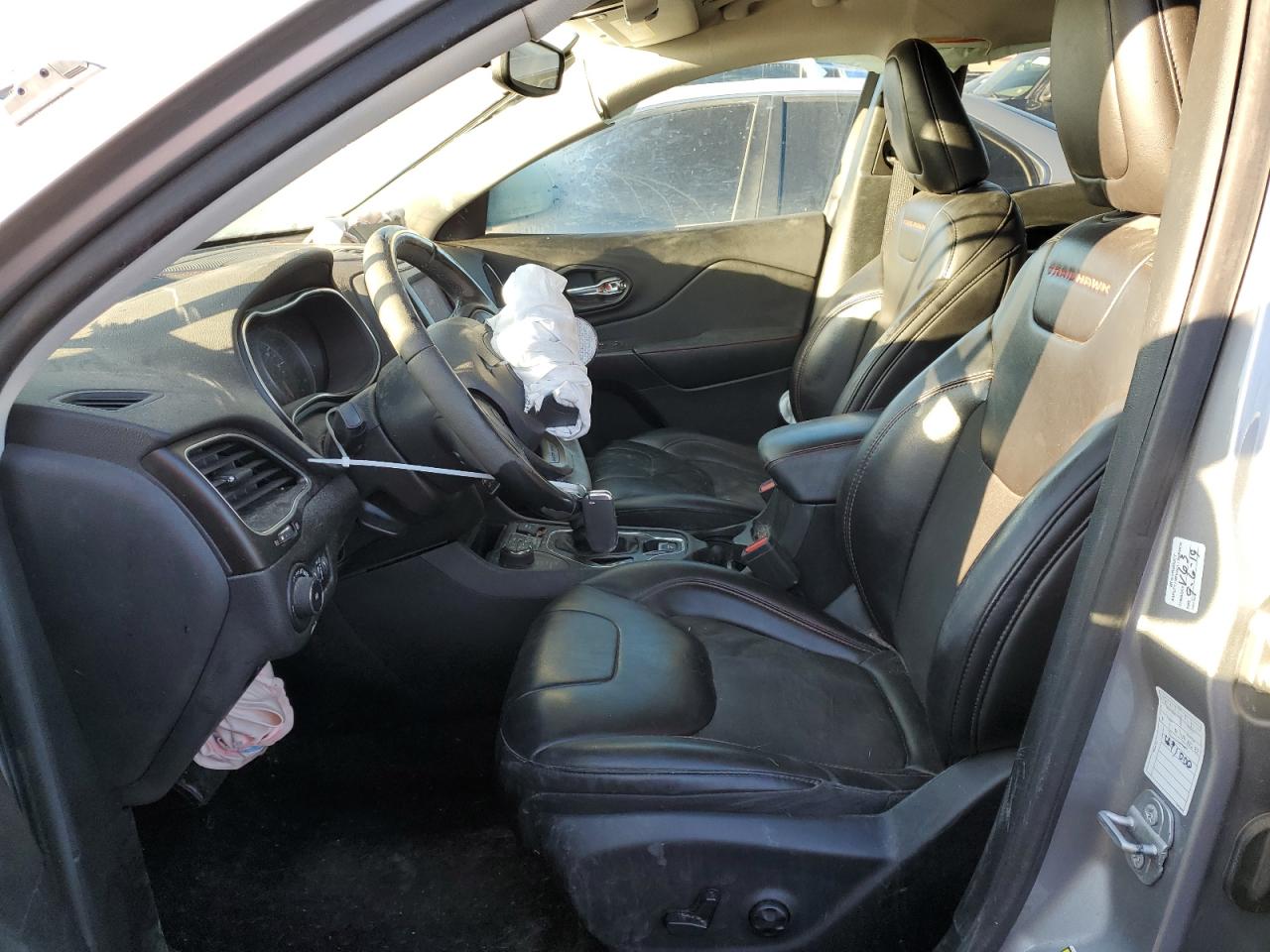 2019 Jeep Cherokee - Image 7