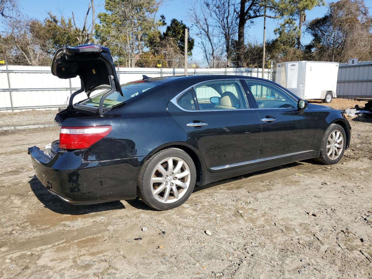 2008 Lexus LS - Image 3